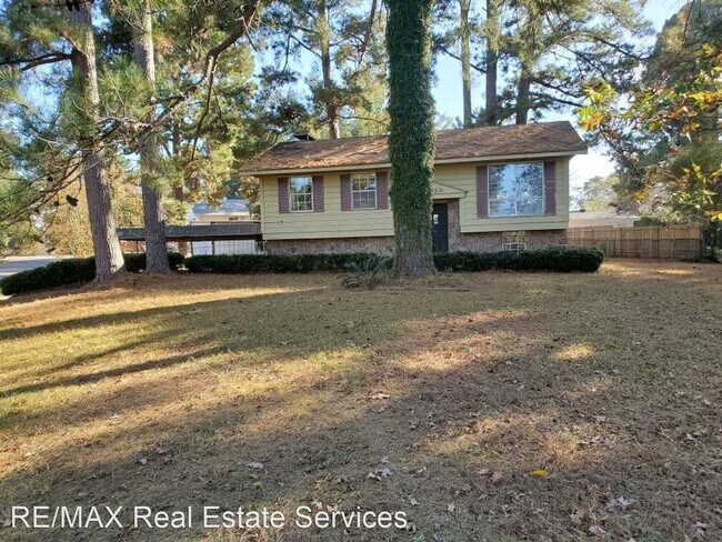 Building Photo - 4 br, 1.5 bath House - 3130 Linda