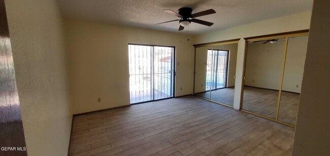 Building Photo - 6716 Ridge Top Dr