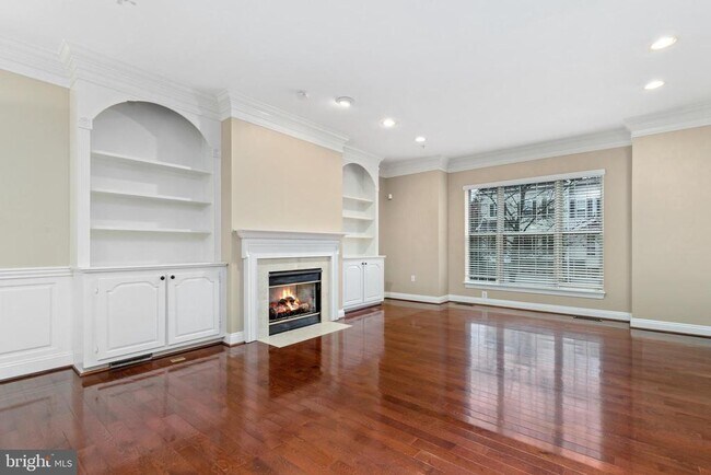 Foto del edificio - 5056 Minda Ct