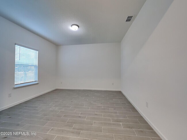 Building Photo - 9004 Latigo Ln