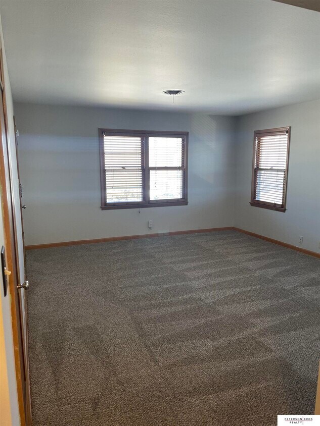 Primary Photo - 3141 Avenue A