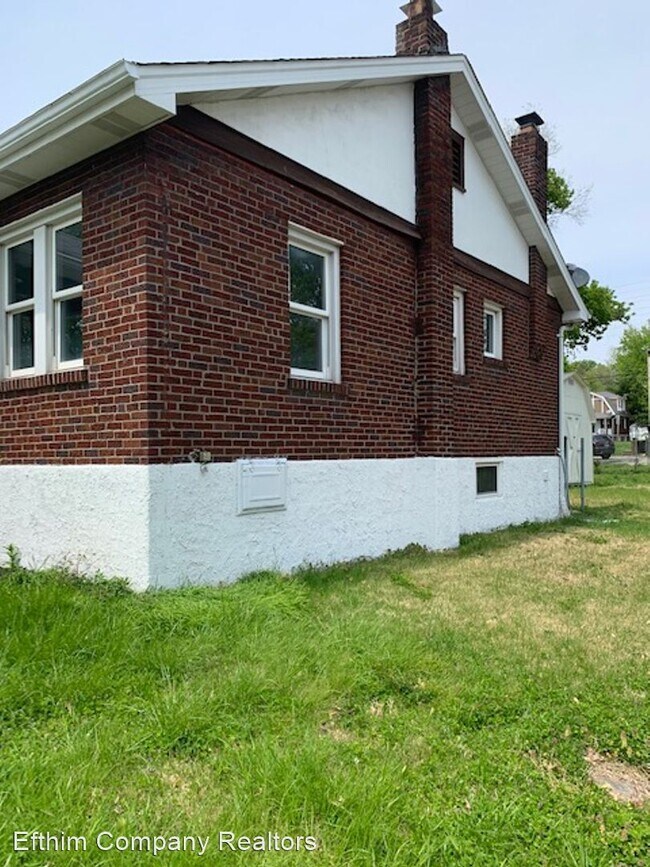 Building Photo - 2 br, 1 bath House - 7619 Fairham Ave.