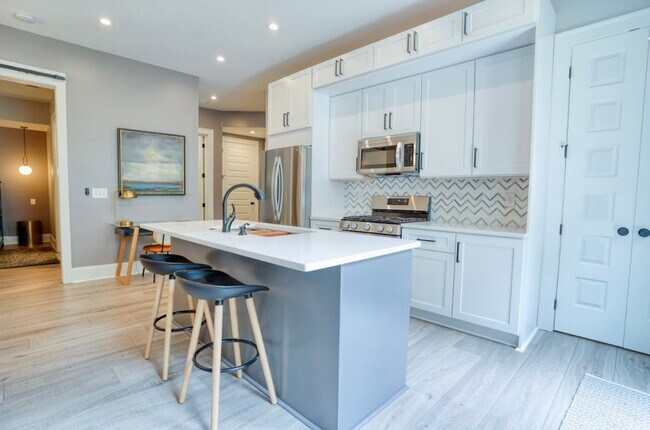 Foto del edificio - 874 Durant Pl NE