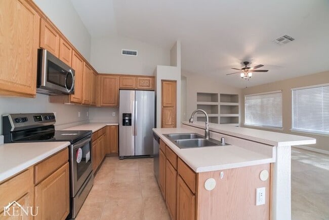 Building Photo - 7856 W San Miguel Ave