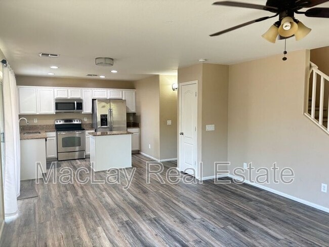 Foto del edificio - 7265 W Glenn Dr