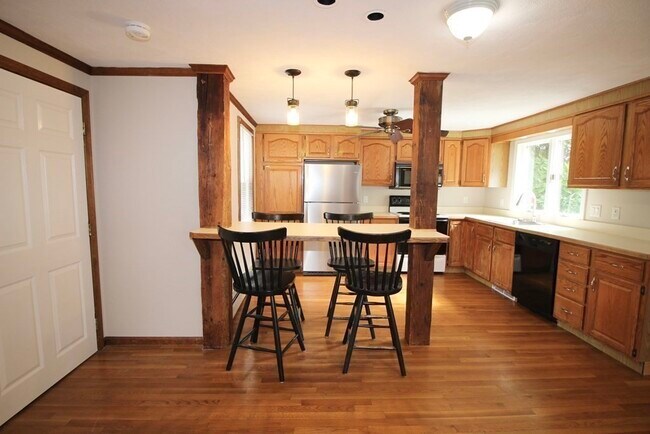 Foto del edificio - 27 Andover Rd