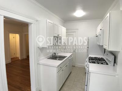 Building Photo - bedroom in Cambridge MA 02138