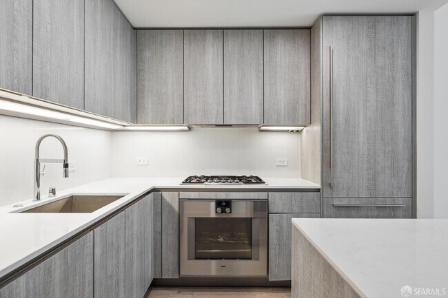 Foto del edificio - 201 Folsom St