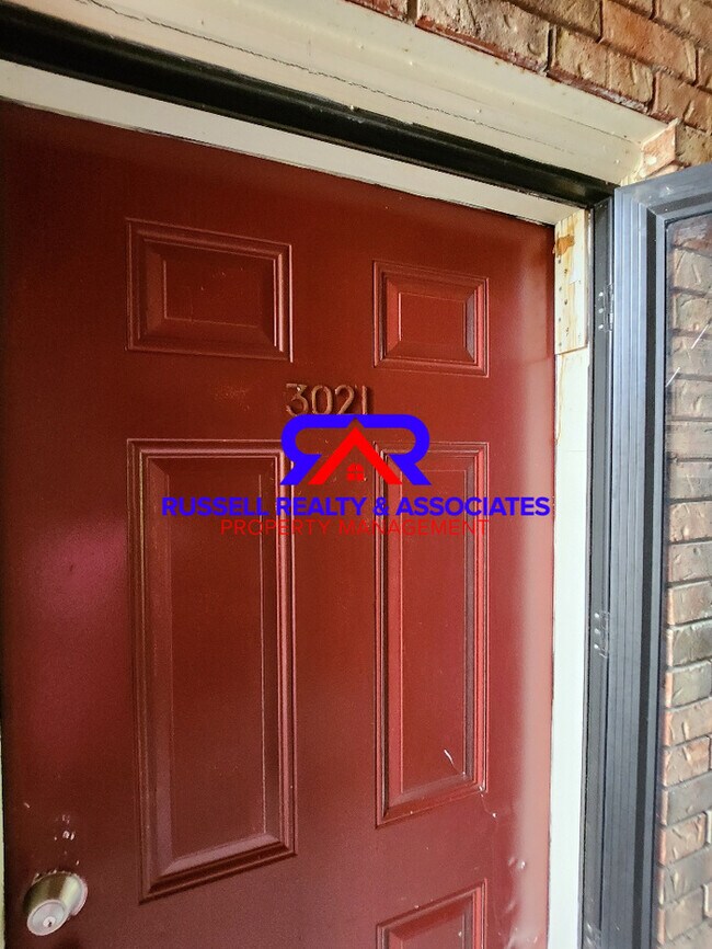 Foto del edificio - One Level Condo- 1BR-1BA