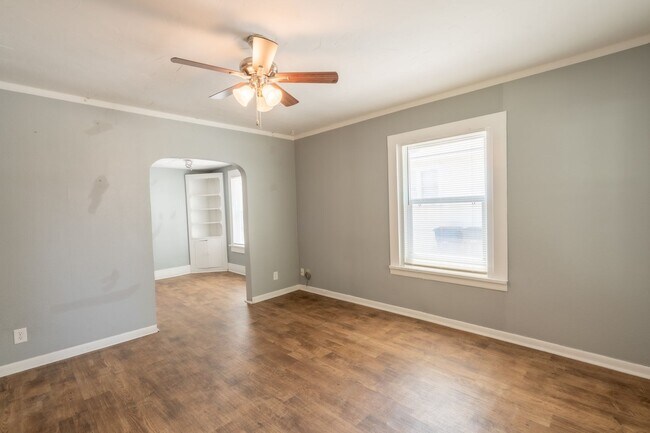 Foto del edificio - Charming 1-Bedroom/1 Bath duplex for Rent ...