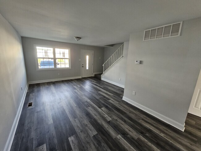 Foto del edificio - 38 Western Winds Cir