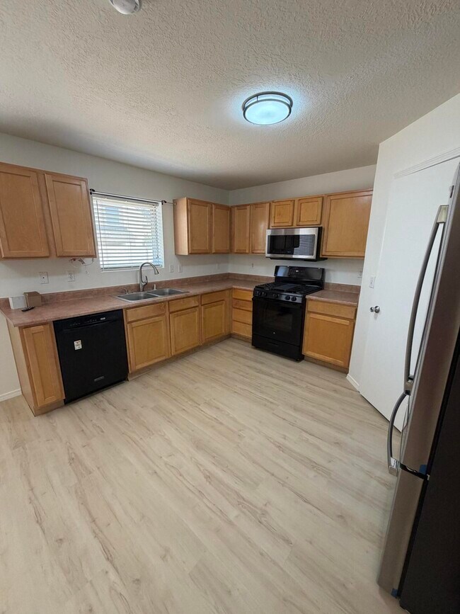 Foto del edificio - 515 Deschutes St SE
