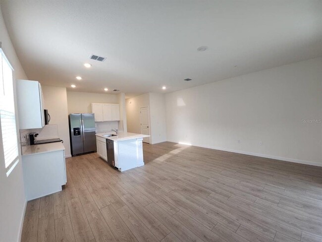 Foto del edificio - 3371 Chroma St