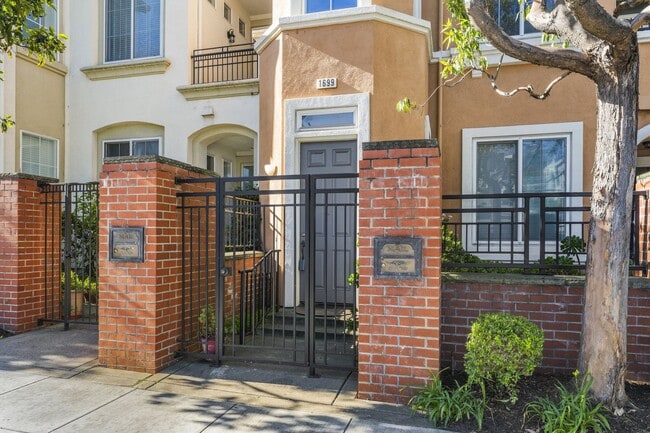 Photo - 1699 19th Ave Apartment