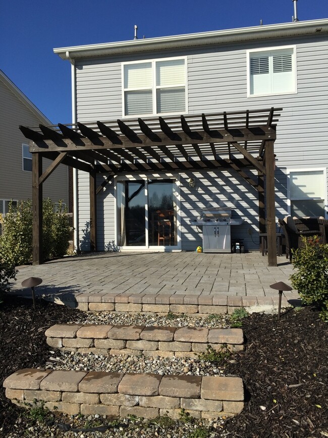 Building Photo - 12712 Cumberland Cove Dr