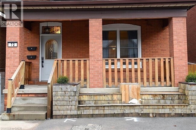 Photo du bâtiment - 72 Glendale Ave N