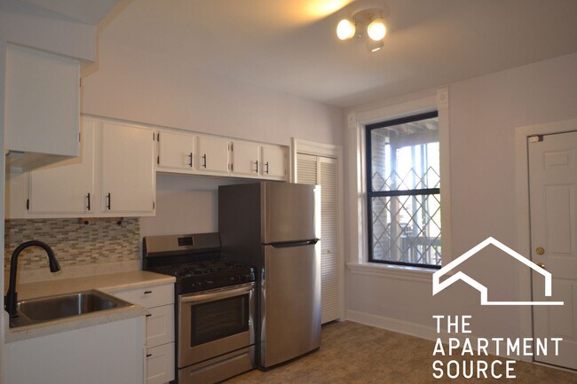 Foto del edificio - 2943 N Halsted St