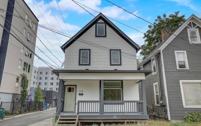 Exterior - 1112 S 8th St
