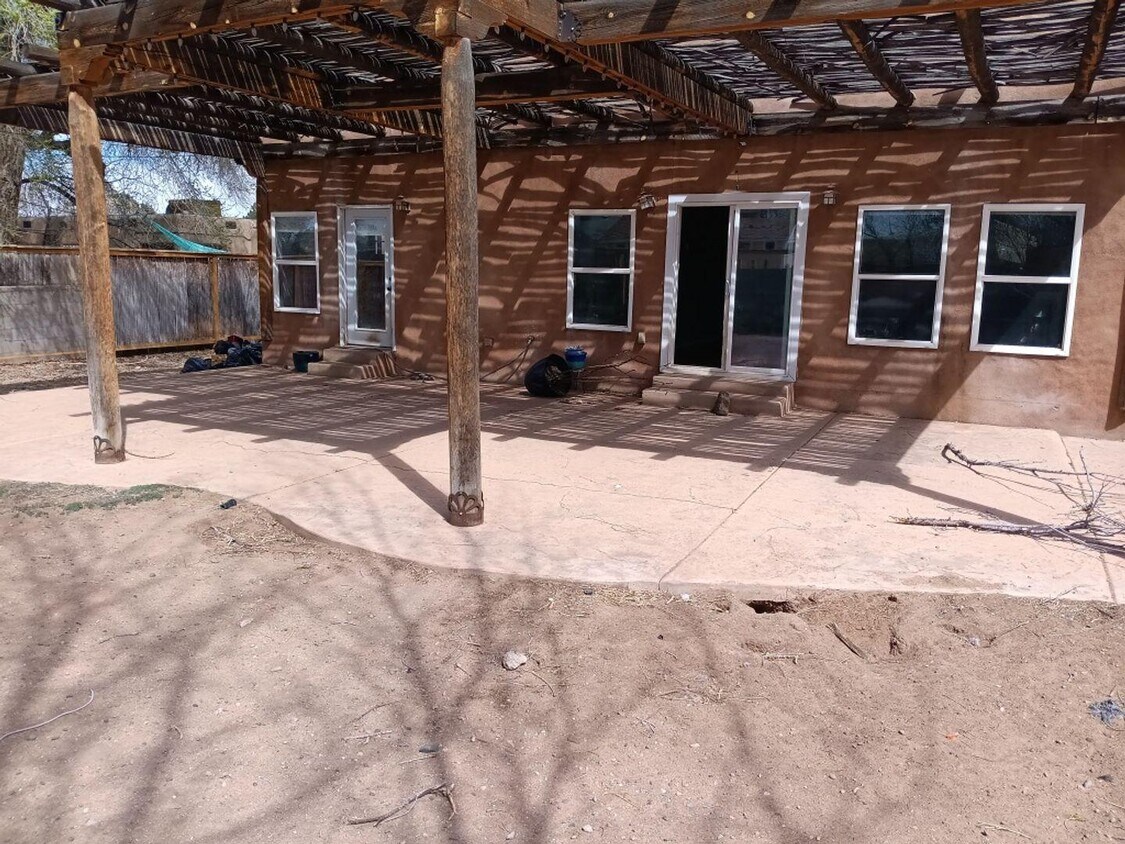 Foto del edificio - 4904 Idlewilde Ln SE