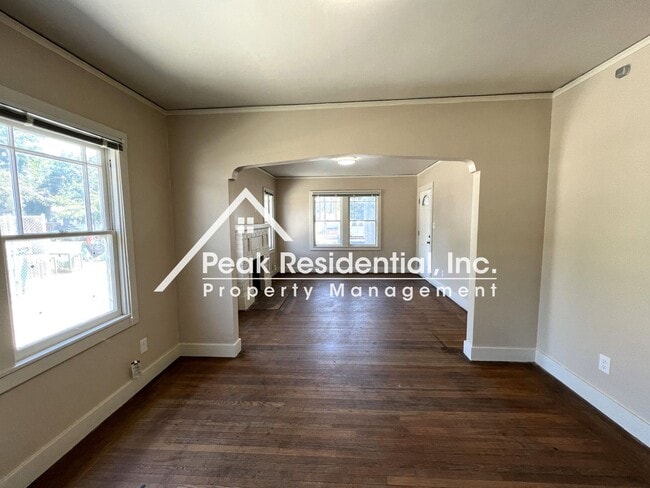 Building Photo - 2 br, 1 bath House - 2216 9th Street
