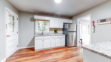 Building Photo - 255 Hermer Cir NW