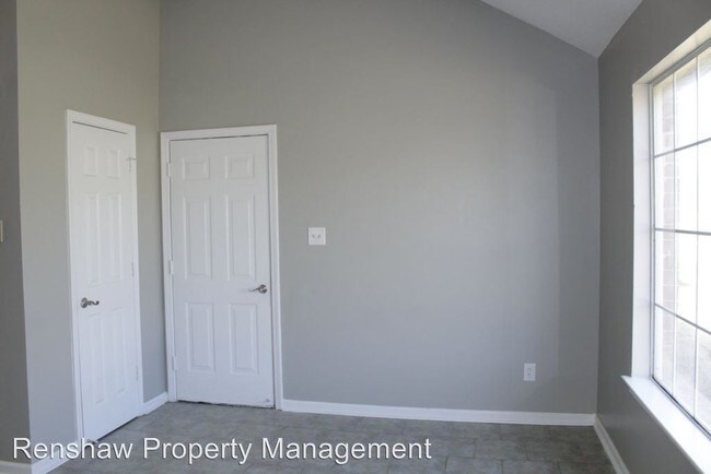 Foto del edificio - 3 br, 2 bath House - 6734 State Line Rd.
