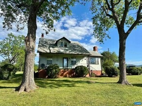 Building Photo - 119 Tanbark Dr