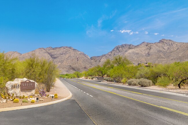 Foto del edificio - 5855 N Kolb Rd