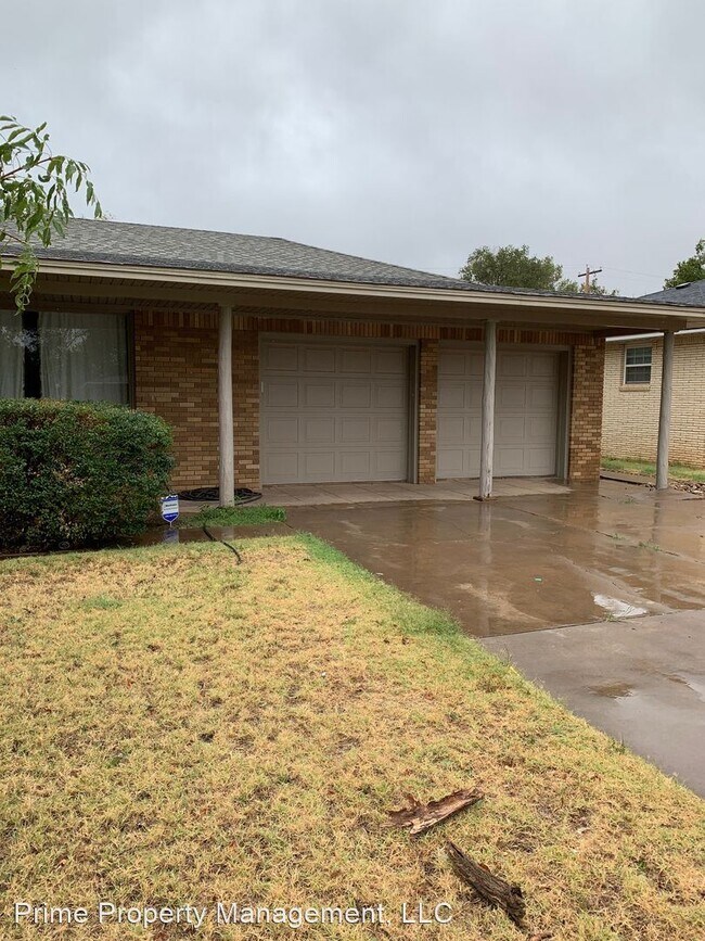 Building Photo - 2 br, 1.5 bath House - 2700 Axtell