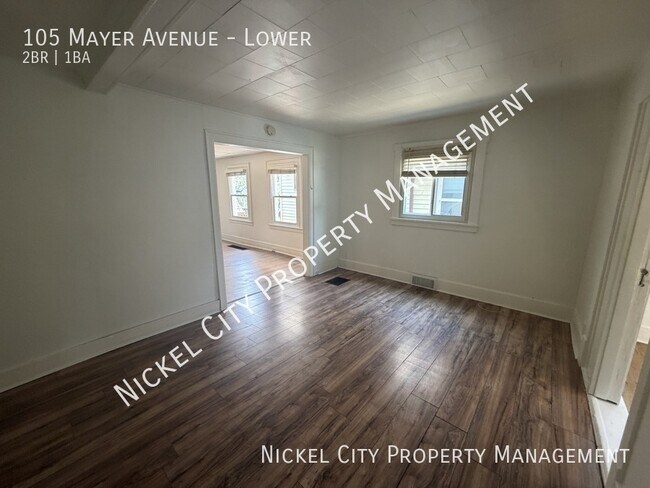 Building Photo - 105 Mayer Ave