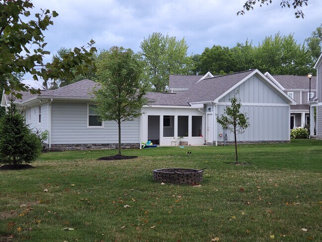 Foto del edificio - 220 Old County Line Rd