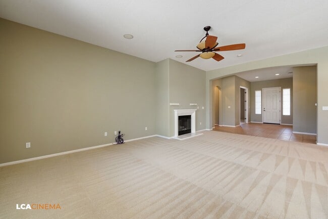 Building Photo - 5816 Calico Cove Court