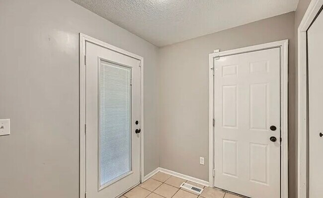 Building Photo - 2356 Teakwood Drive East