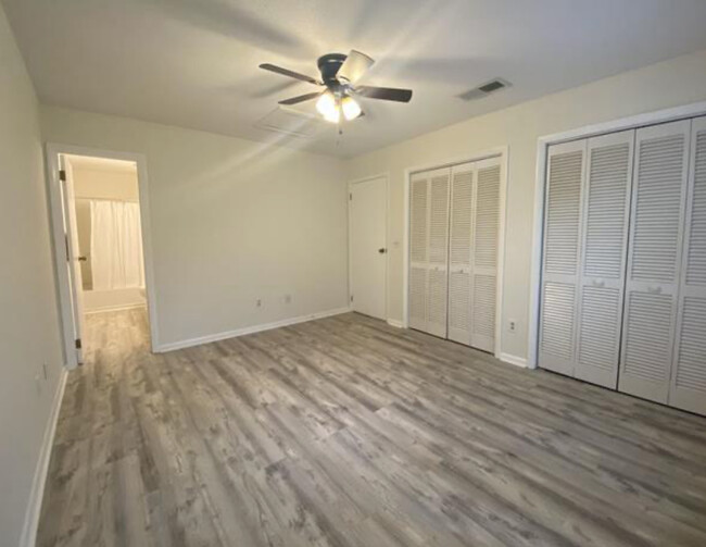 Building Photo - 405 Harbison Blvd