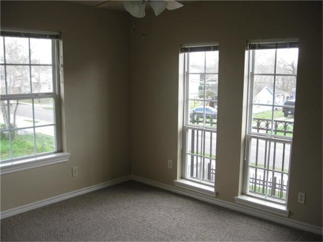 Foto del edificio - 5031 Pine Ave