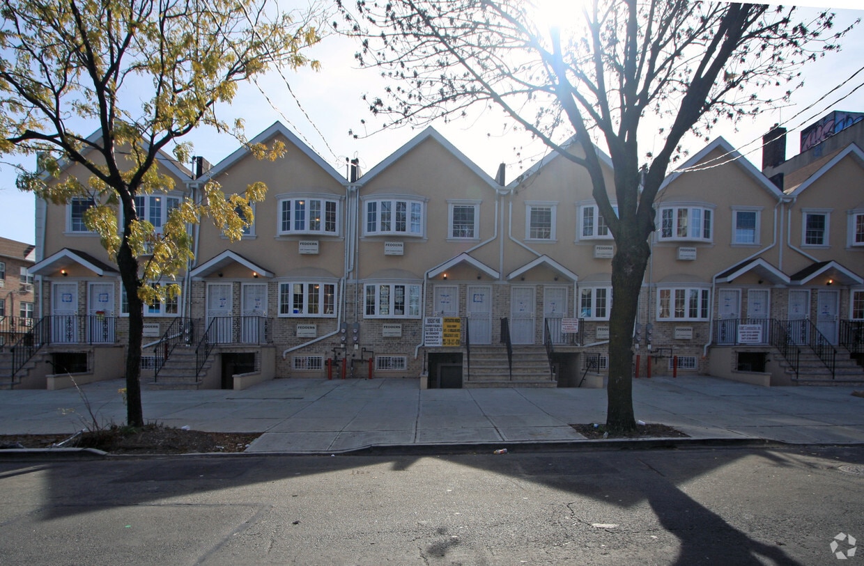 556 Amboy St. - 556 Amboy St