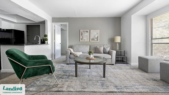 Building Photo - 2030 Northcliffe Dr