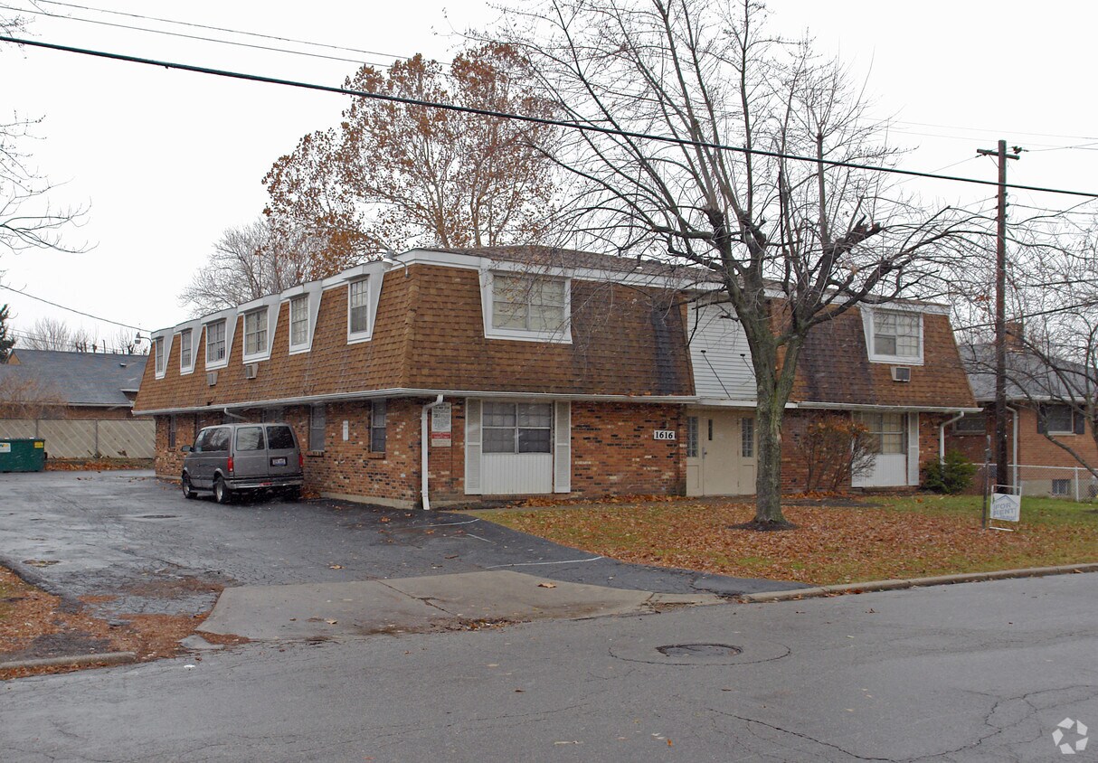 1616 Radio Rd, Dayton, OH 45403 Apartments in Dayton, OH
