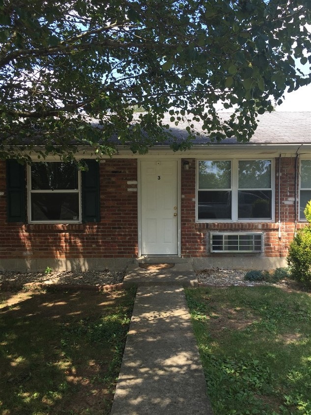 Primary Photo - 783 S Wilson Rd