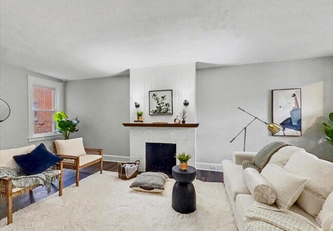 Foto del edificio - 596 N Plum St