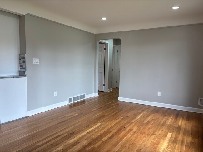 Foto del edificio - 3170 Southfield Rd