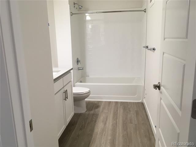 Foto del edificio - 17353 Wilde Ave