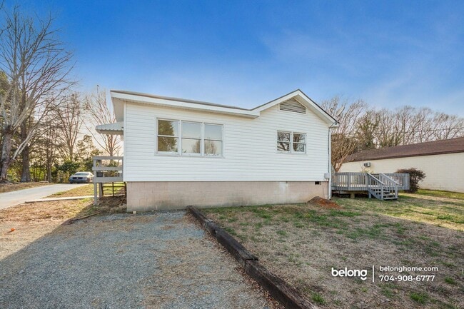 Foto del edificio - 313 Derr St