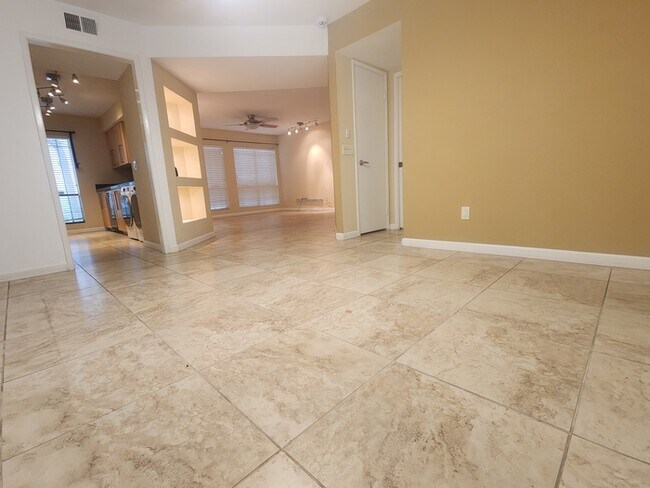 Foto del edificio - 5227 N 24th St