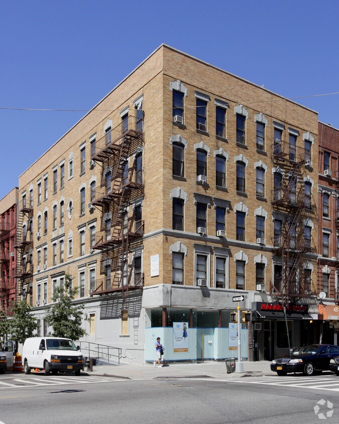 Primary Photo - 2111 Frederick Douglas Blvd