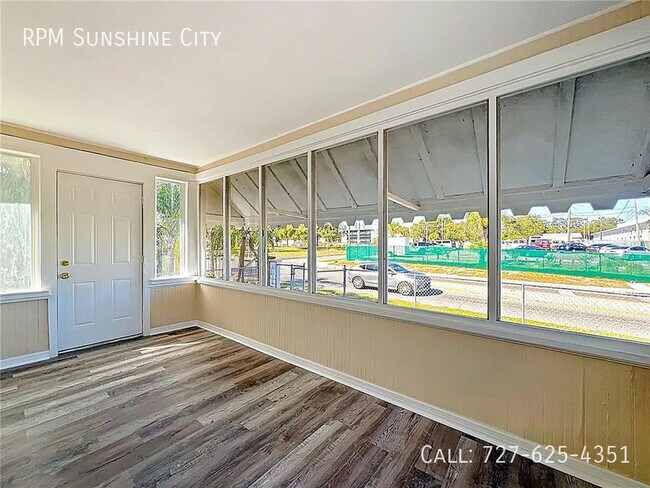 Foto del edificio - 944 18th Ave S