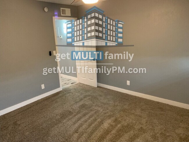 Foto del edificio - 1766 E 6th Ave