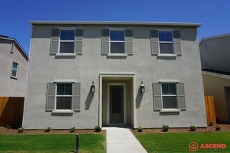 Building Photo - 12705 Camino Fruteria