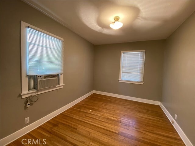 Foto del edificio - 1714 Gillette Crescent