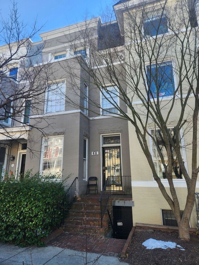Primary Photo - V Street NW